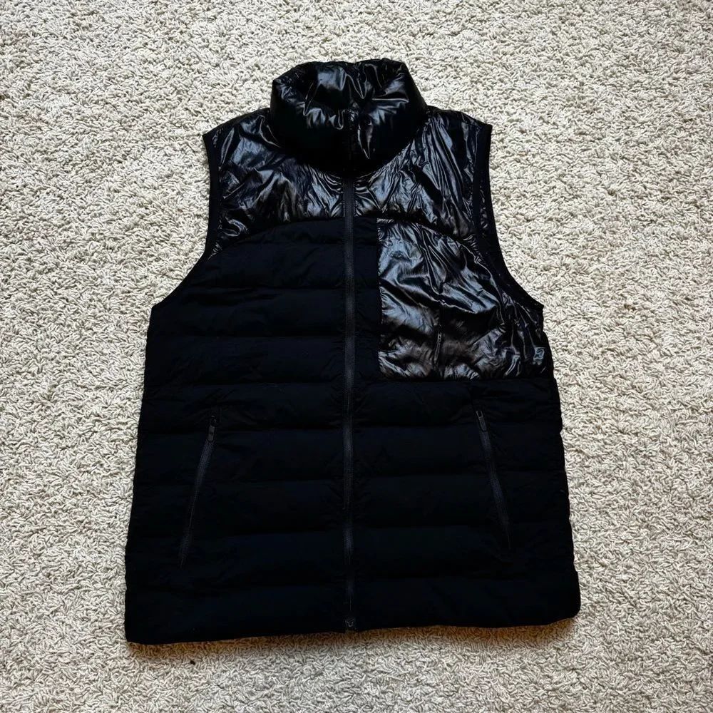 Lululemon Pack It Down Mixed Media Black Vest Womens Size 4